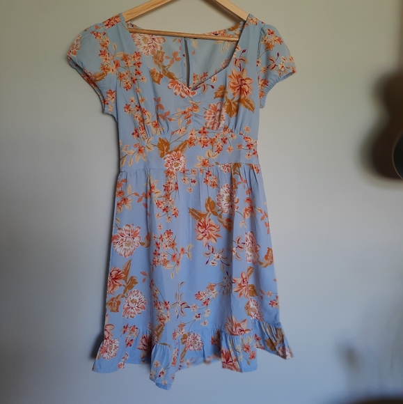 Vintage style floral dress - Picture 2 of 9